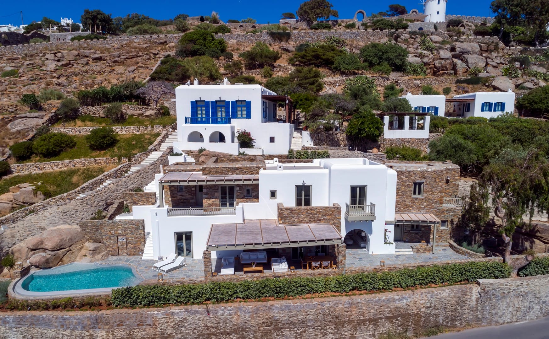 Villa Miramare, Mykonos Town For Rent - Divine Property